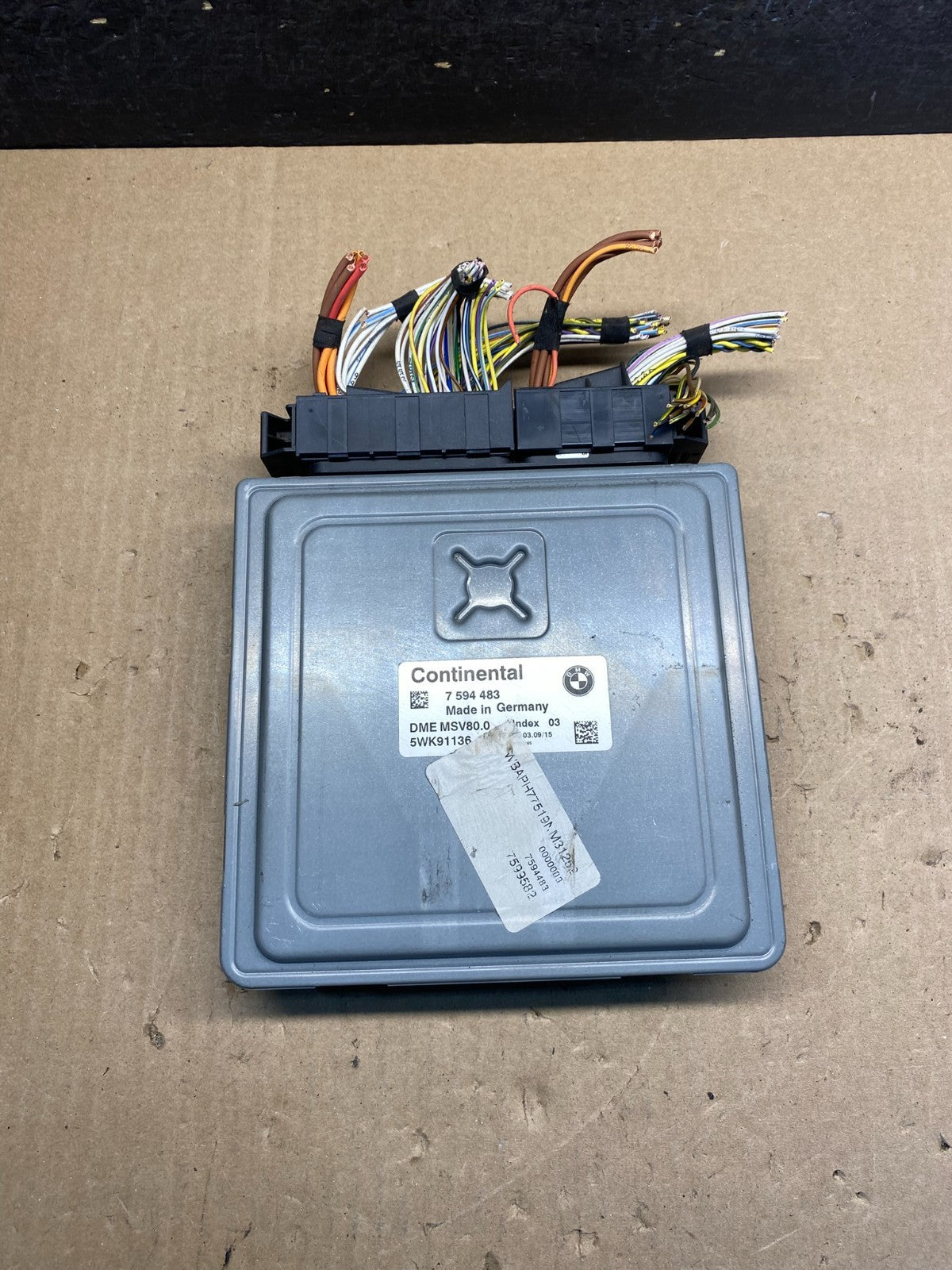 2007 to 2014 BMW X5 ECM ECU Engine Control Computer Module 7594483 AG9402 DW0