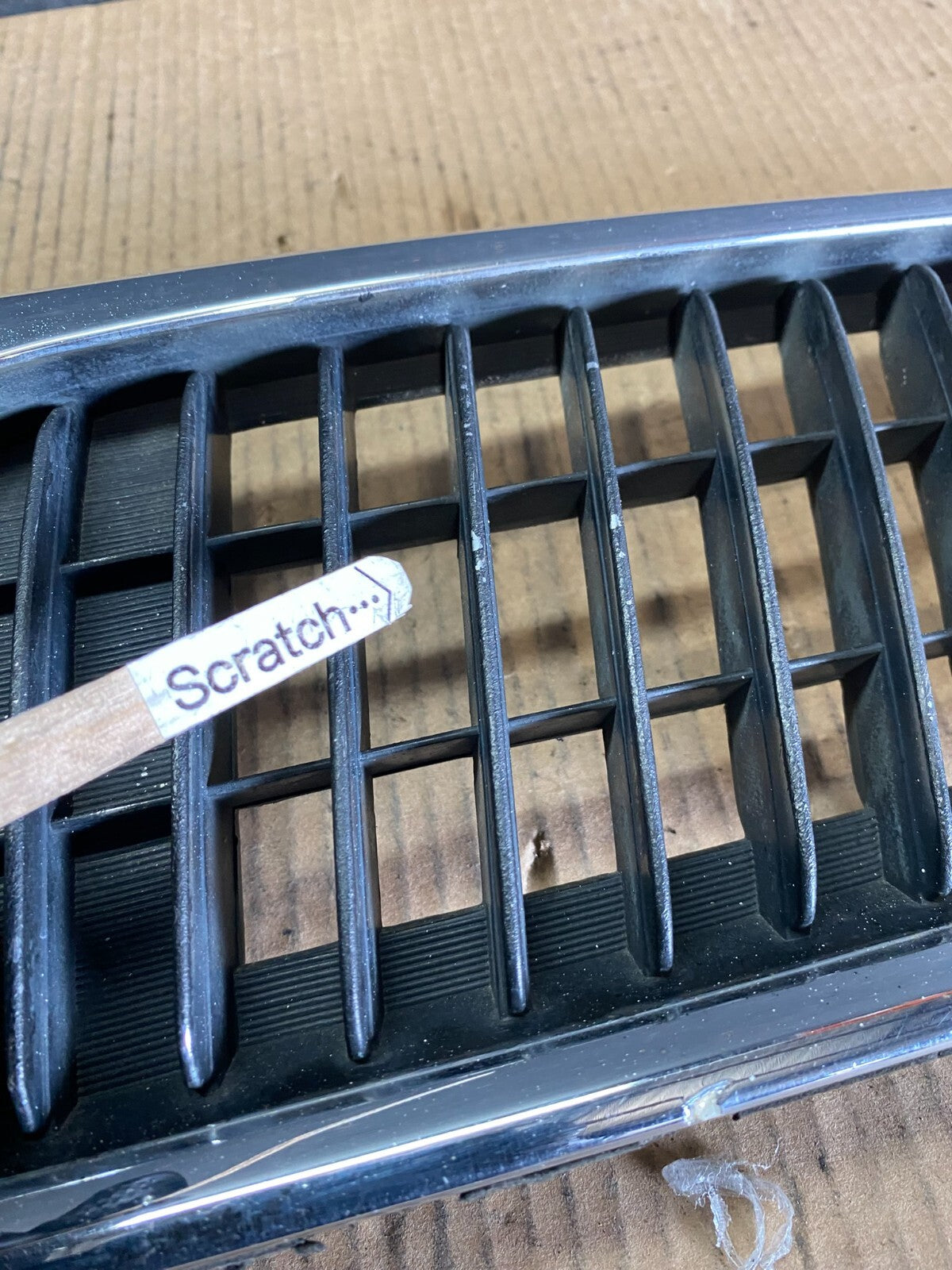 1996 to 1999 Infiniti i30 Front Upper Grill Grille OEM N8374 PS6