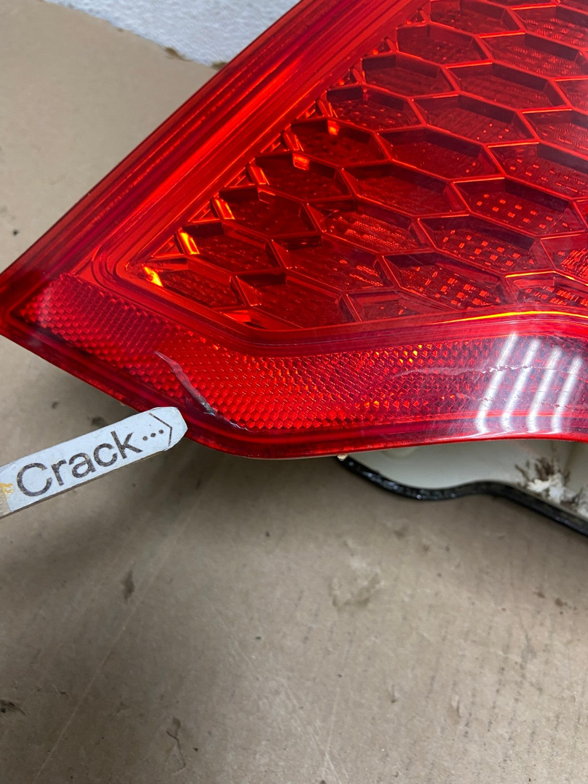 2010 2011 2012 Ford Fusion Right Passenger Side Tail Light AG6864 LK4