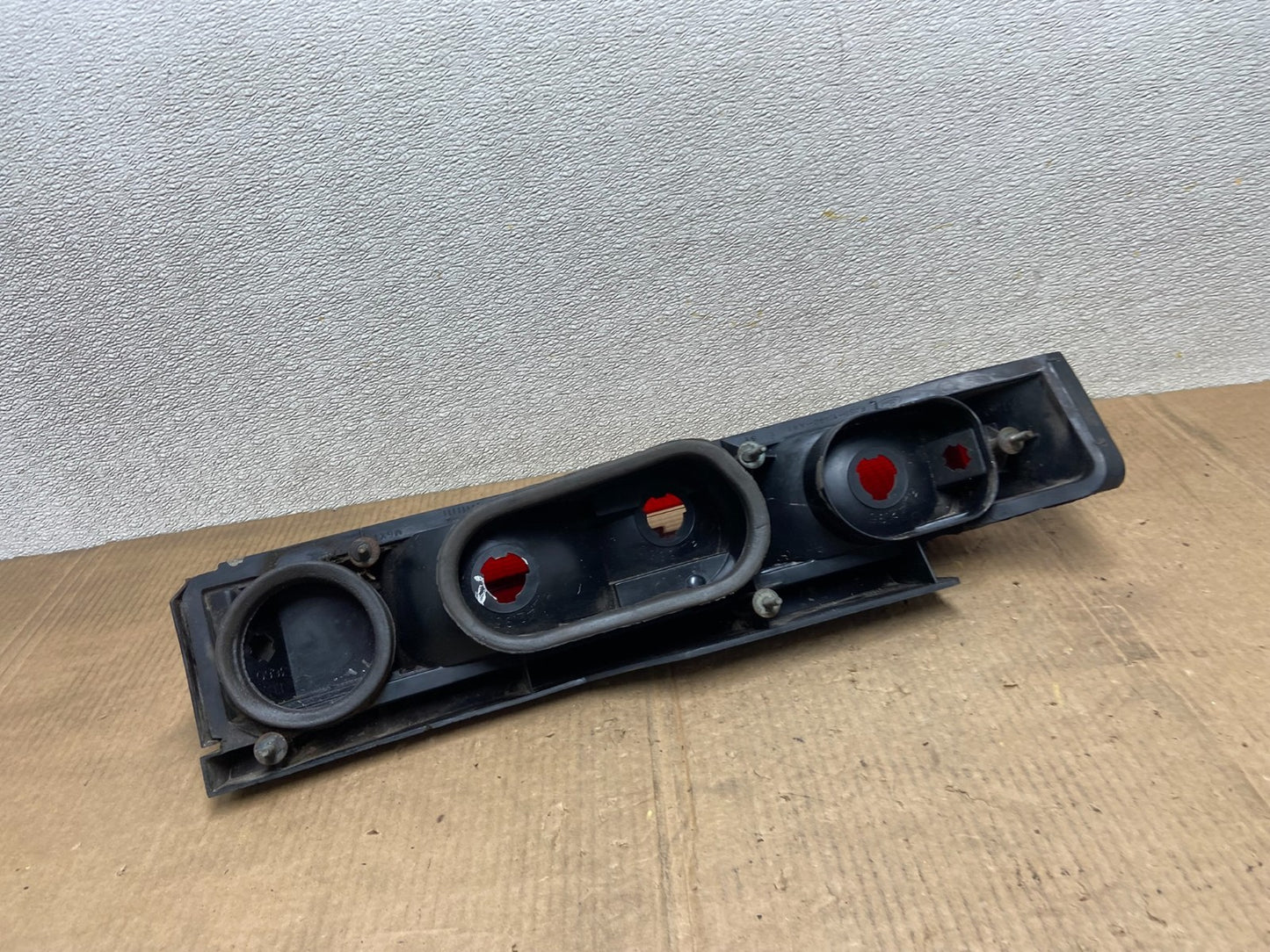 1983 1984 Ford Thunderbird Right Passenger Side Tail Light AA64054