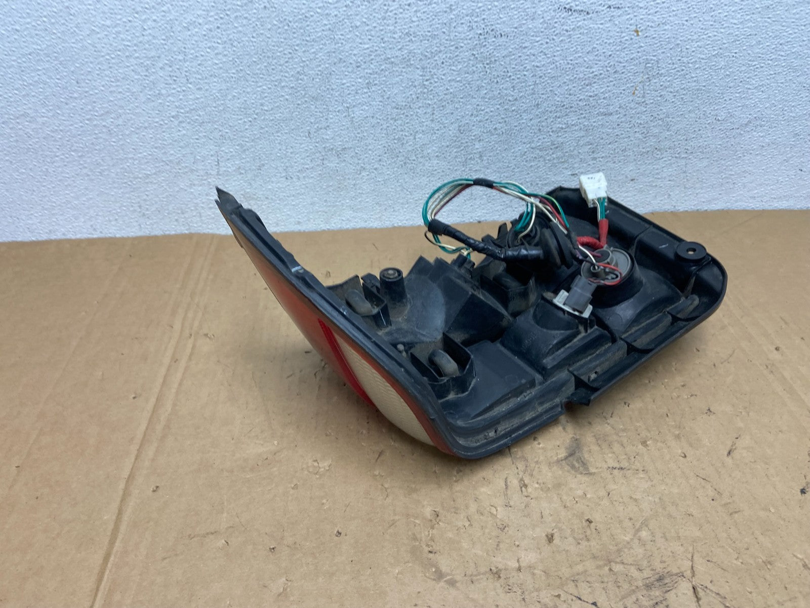 1996 to 1997 Toyota Corolla Left Driver Lh Side Tail Light AD3157 DG5