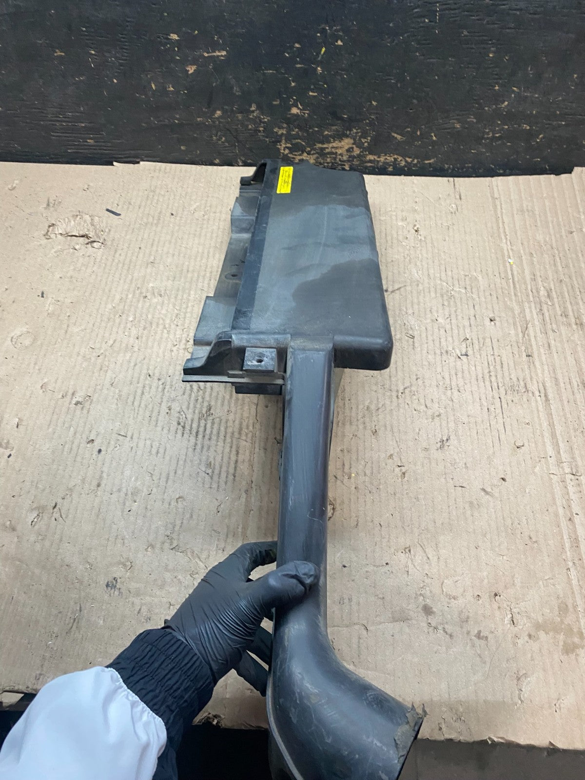 2003 to 2007 Nissan Murano Upper Air Intake Duct V3973 DG3