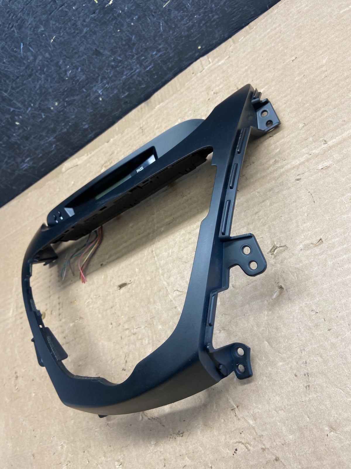 2011-2013 Hyundai Elantra Dash Radio Bezel Clock Display Trim af2607 DG2