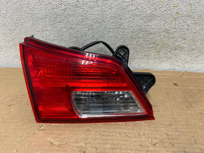 2010-2014 Subaru Outback Left Driver Lh Side Inner Tail Light AH8915 LK0