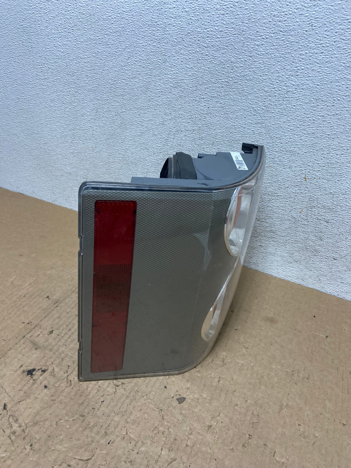 2003-2005 Land Rover Range Rover L322 Left Driver LH Tail Light AF9884 LK2