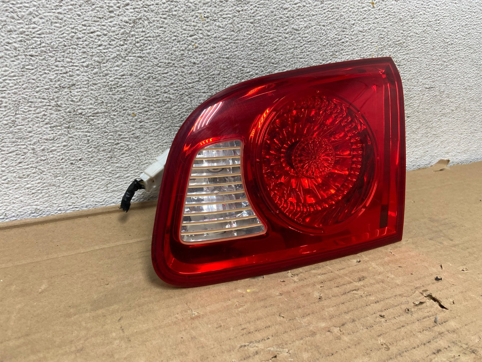 2007 2008 2009 Hyundai Santa Fe Right Passenger Tail Light Inner AG9254 LK1