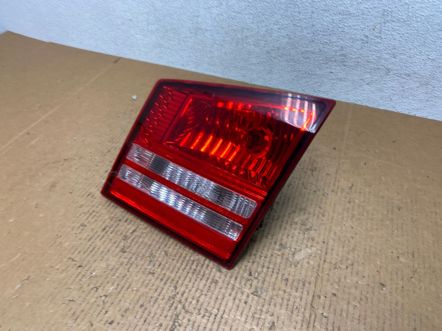 2009 2010 2011 Dodge Journey Right Passenger Rh Tail Light Inner AE1493 LK1