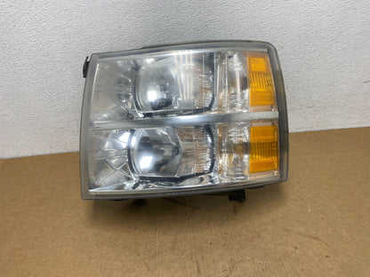 2007 to 2014 Chevrolet Silverado Left Driver Lh Side Headlight AD6069 DW0