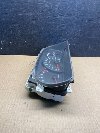 2001 to 2004 Chevrolet Tracker Cluster Gauge Speedometer ECM AG3915 DG1