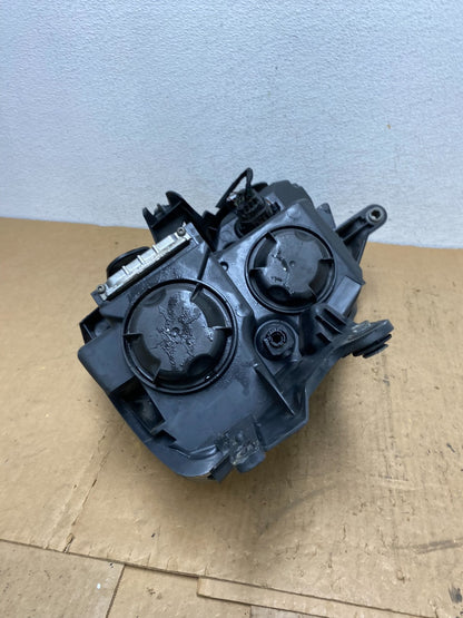 2007-2012 Gmc Acadia Xenon HID Headlight Right Passenger Side AD0518 DW8