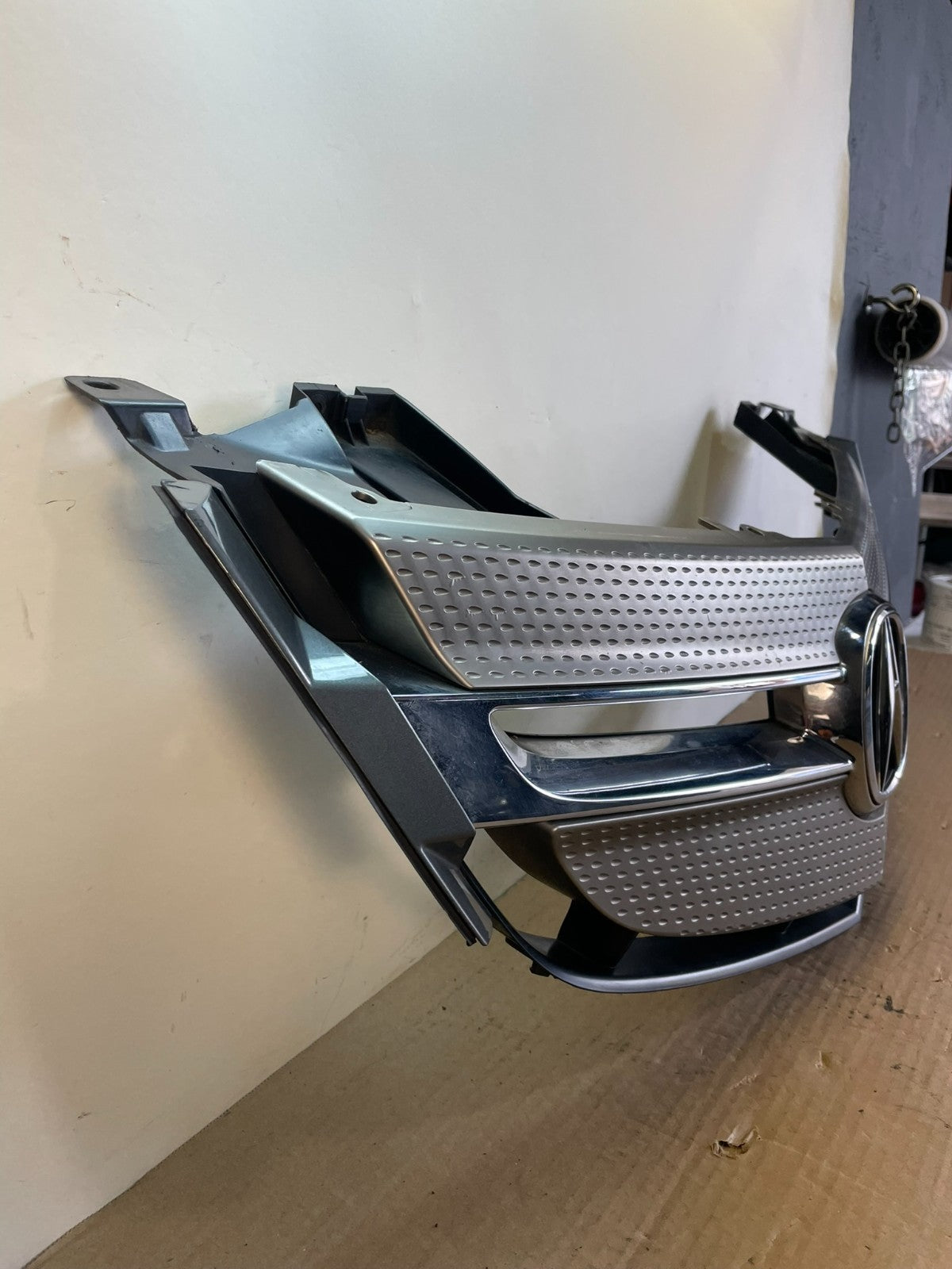 2007 2008 2009 Acura MDX Front Upper Grill Grille Emblem af8523 DG2