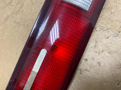 1997 1998 1999 Toyota Camry Tail Light Inner Left Driver LH Inner Oem V6118 DW3