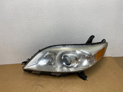 2011-2014 Toyota Sienna Left Driver LH Halogen Headlight AC1804 DW0
