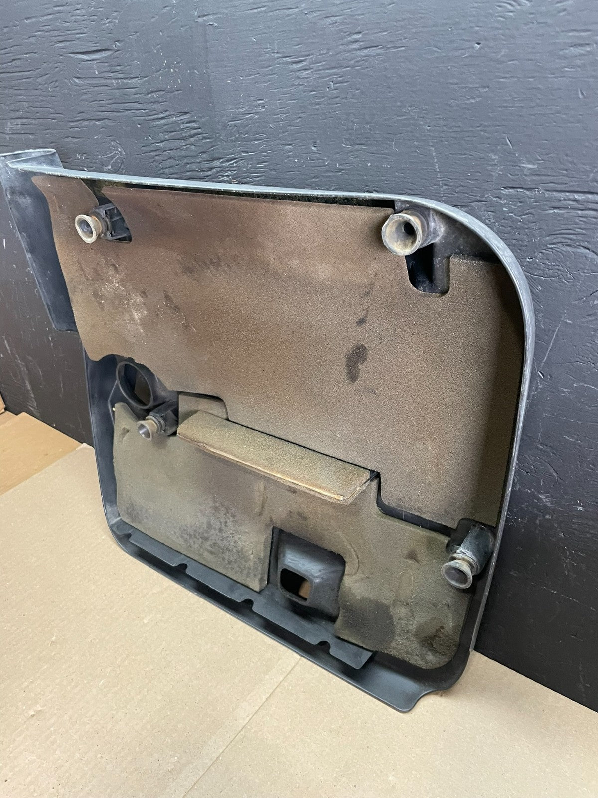2011 to 2014 Chrysler 200 2.4L VVT Engine Motor Cover  Shield ab7827 DG7