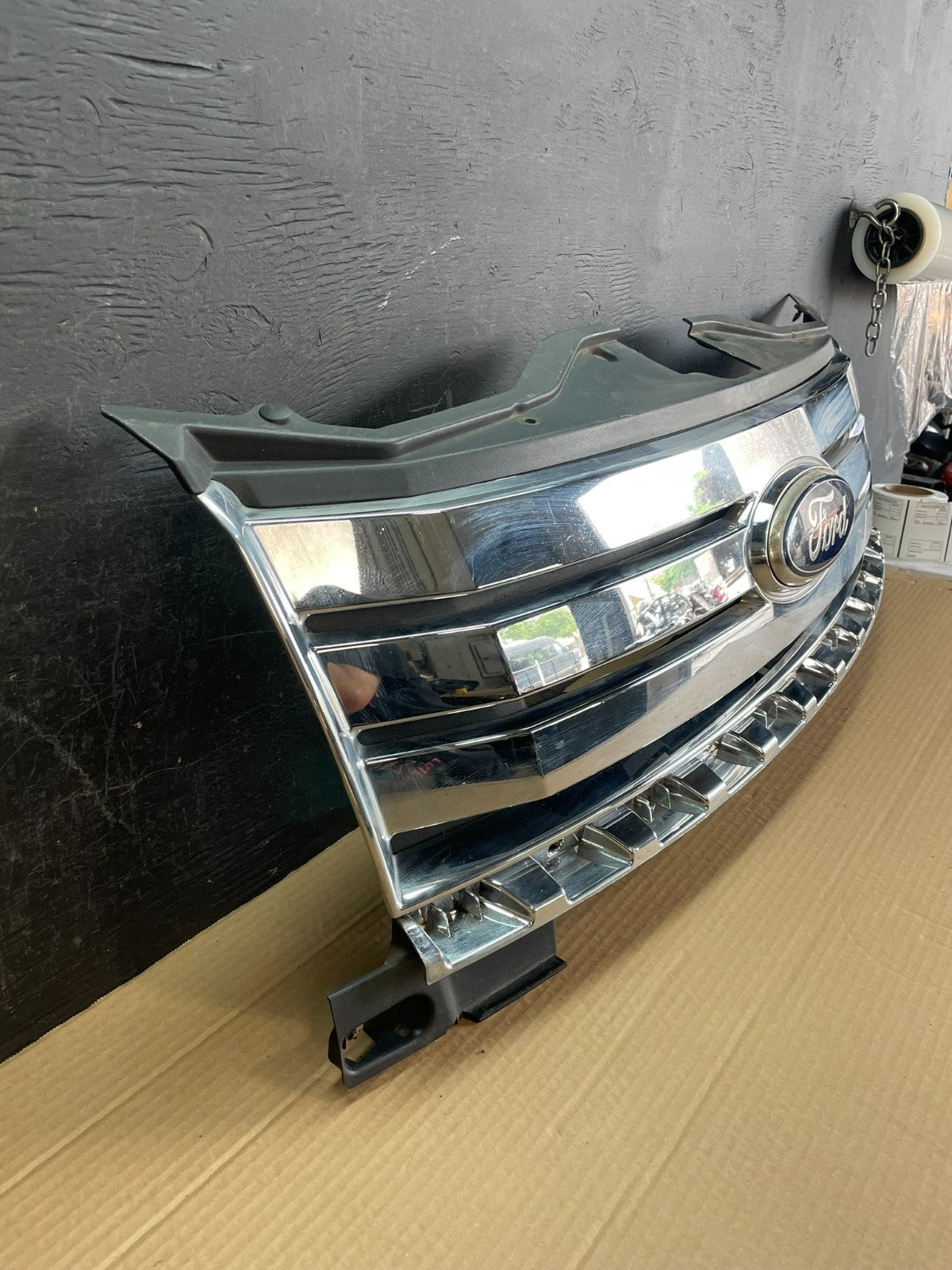 2007 2008 2009 2010 Ford Edge Front Upper Chrome Grill Grille AE8600 DG2