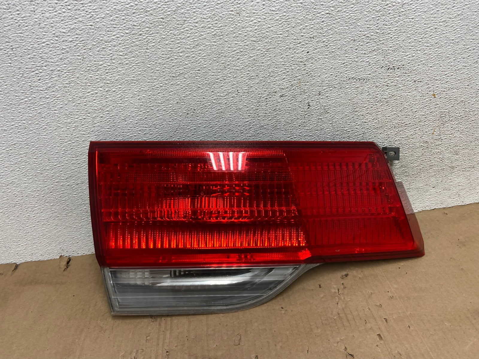 2008 to 2010 Honda Odyssey Left Driver LH Side Tail Light Inner AE9206 LK0