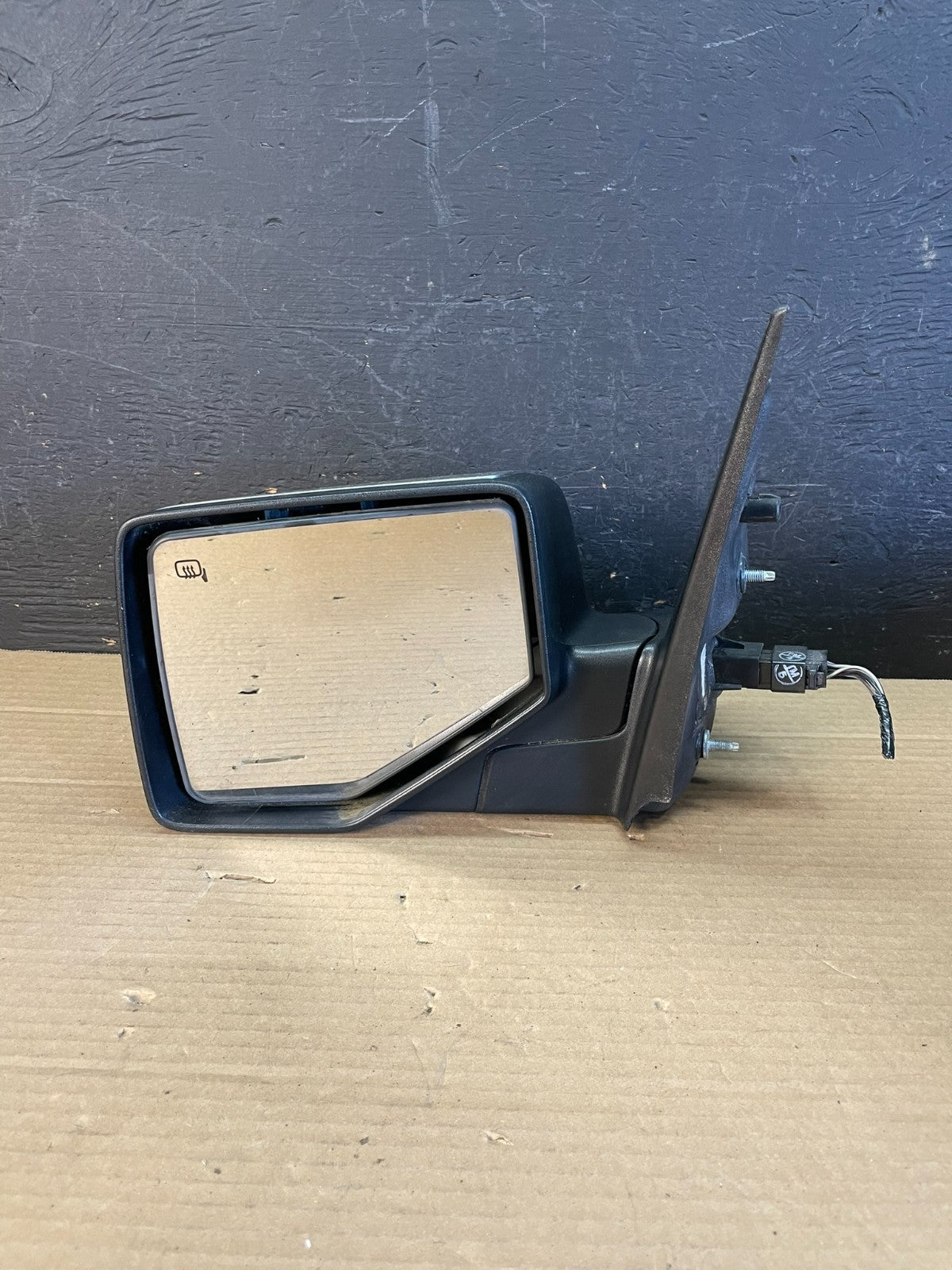 2006 to 2007 Mercury Mountaineer Left Driver LH View Door Mirror AE8642 DW6