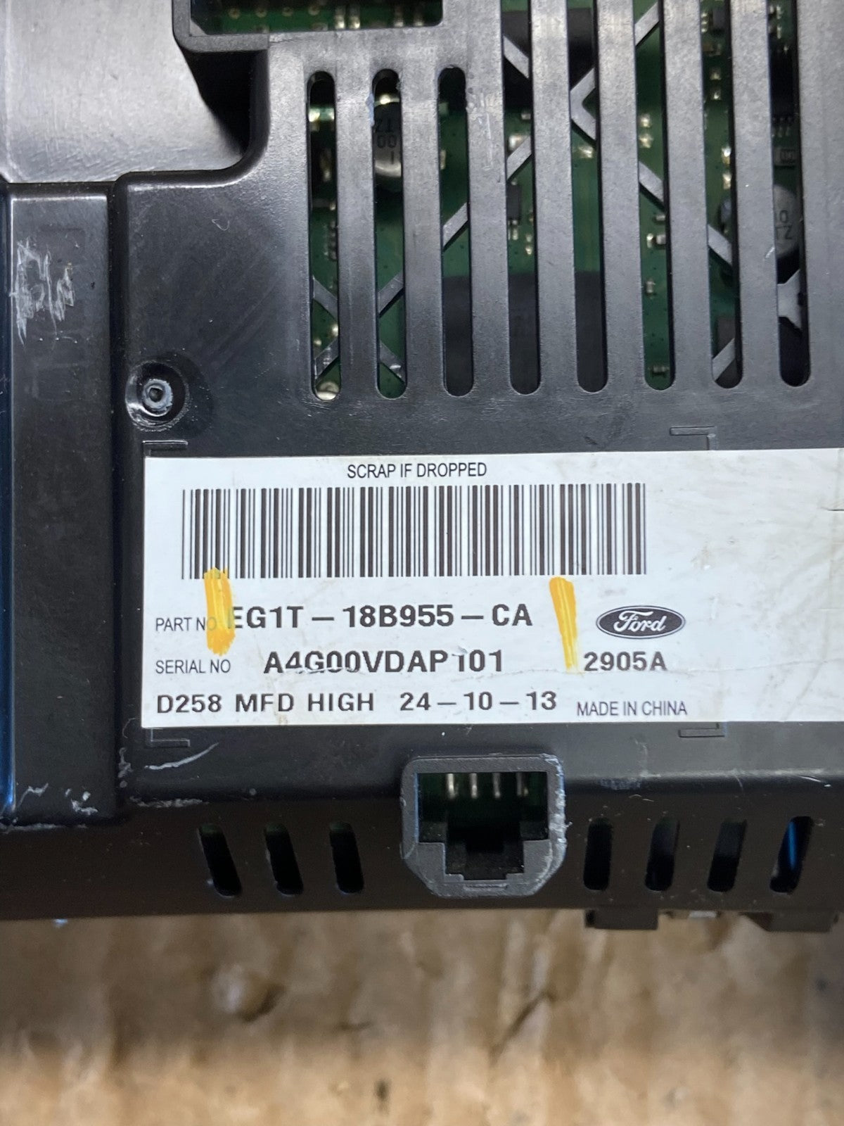 2013 to 2016 Ford Taurus 4.2" Radio Navigation Screen Module AD6791 DG5