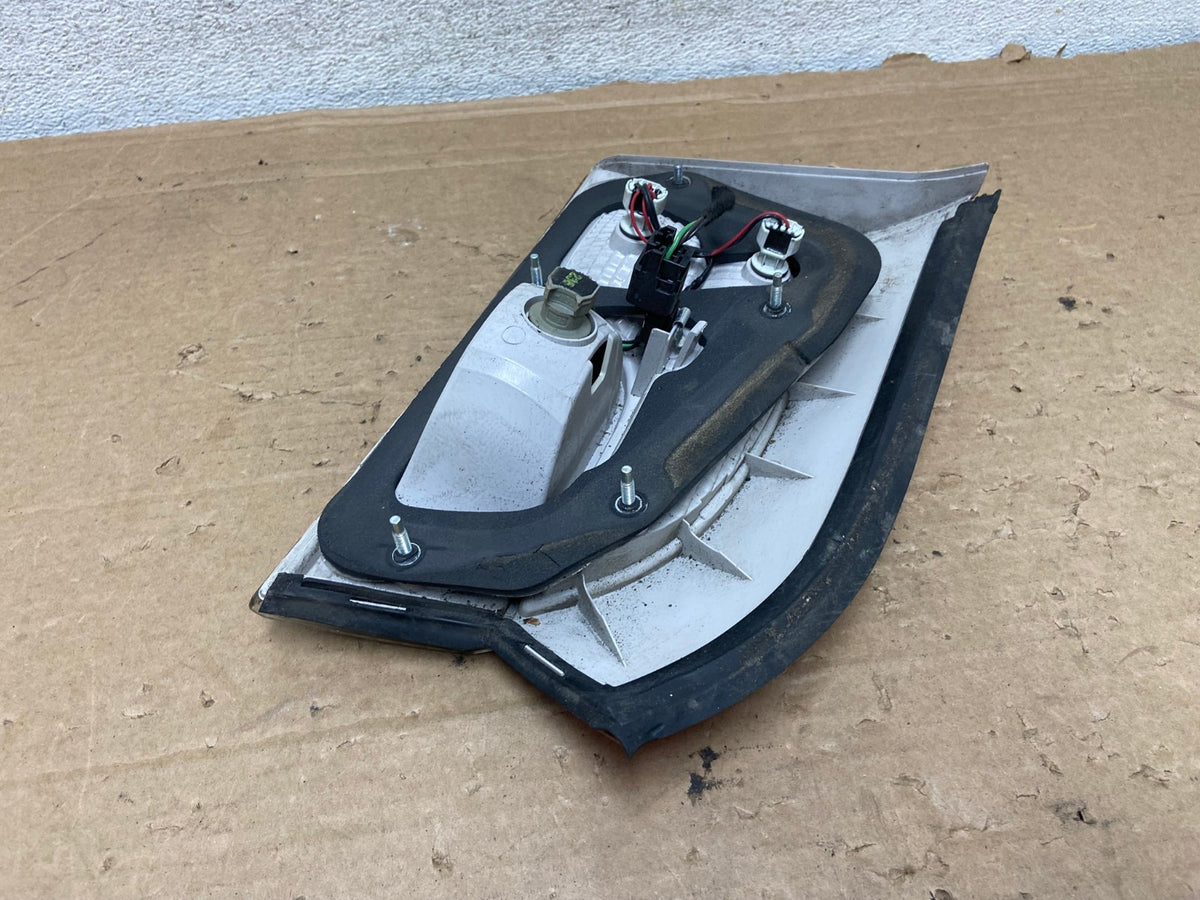 2010 - 2017 GMC Terrain Tail Light Inner Right Passenger Rh AH8991 LK4