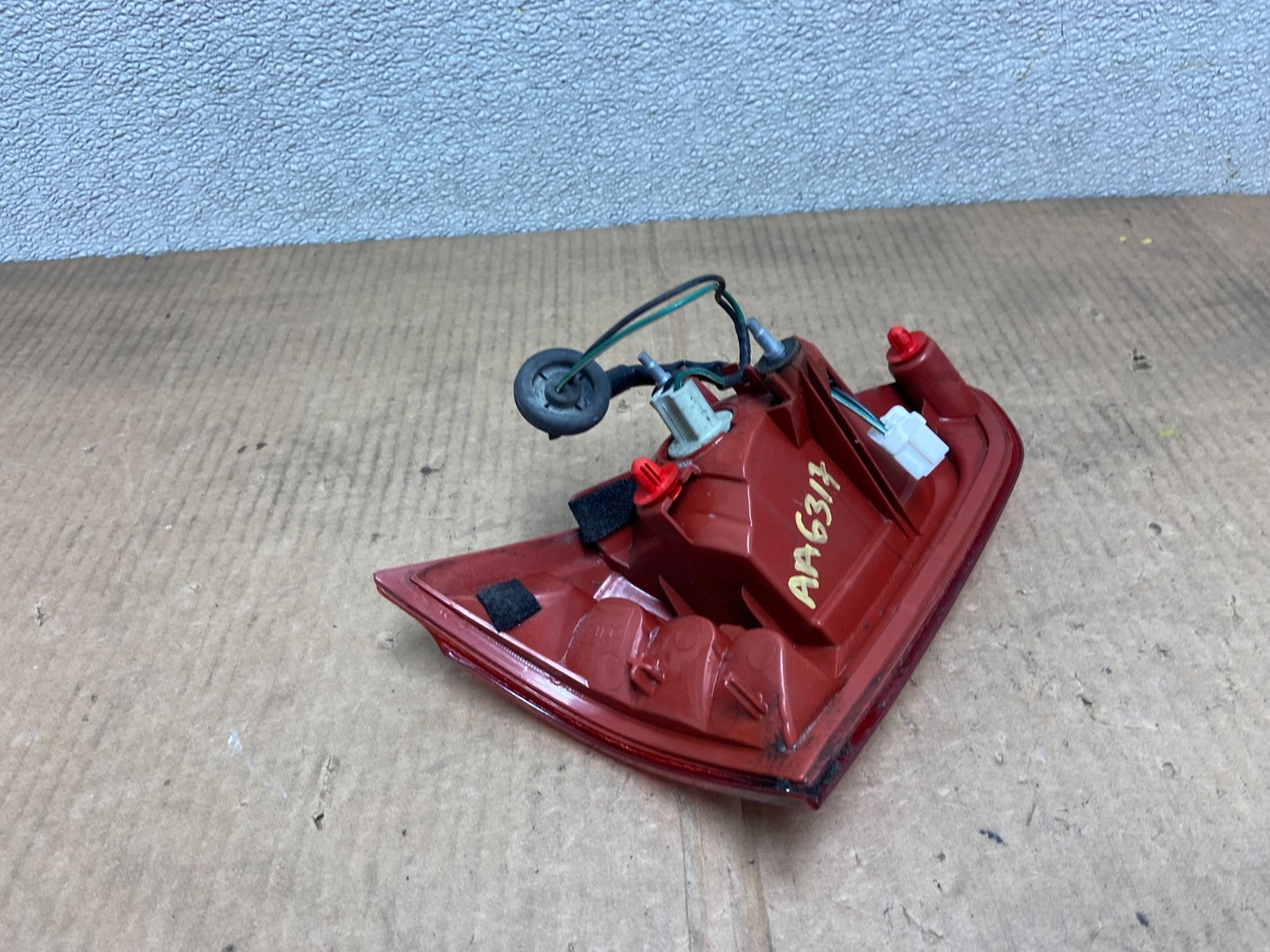 2008-2012 Infiniti Ex35 Right Passenger Tail Light Inner OEM AA6317 DW6