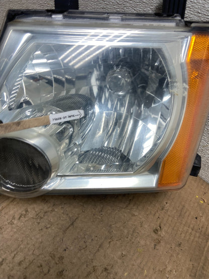 2005 - 2015 Nissan Xterra Driver Left LH Side Headlight AA6956 DW4