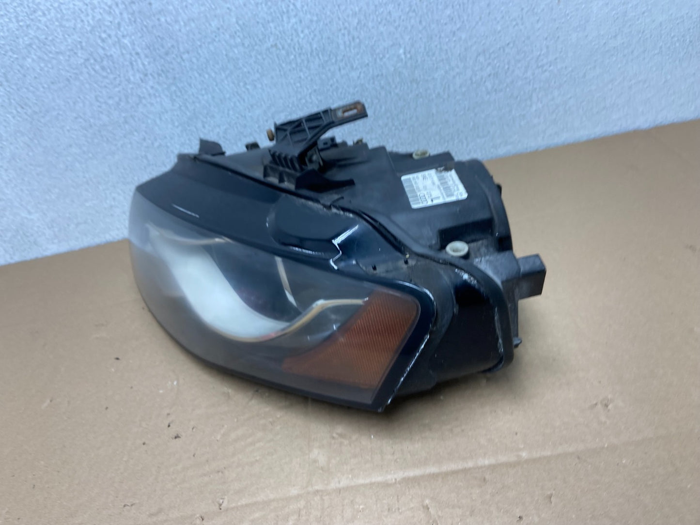 Xenon HID AFS 2009 to 2012 Audi A4 Left Driver LH Side Headlight AB6101 DW1