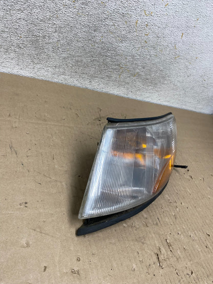 1999 to 2003 Saab 9-3 Front Left Driver LH Side Turn Signal AI2258 DW1