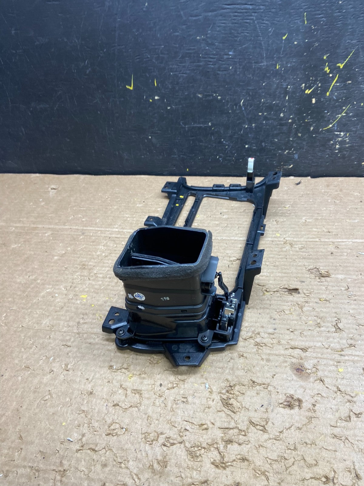 2011 2012 2013 Kia Optima Front  Dash Radio Bezel Trim Air Vent OEM w6319 DG4