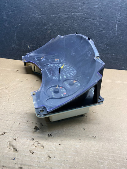 1996 to 2000 Chevrolet Express Speedometer Cluster Gauge AD9530 DG4