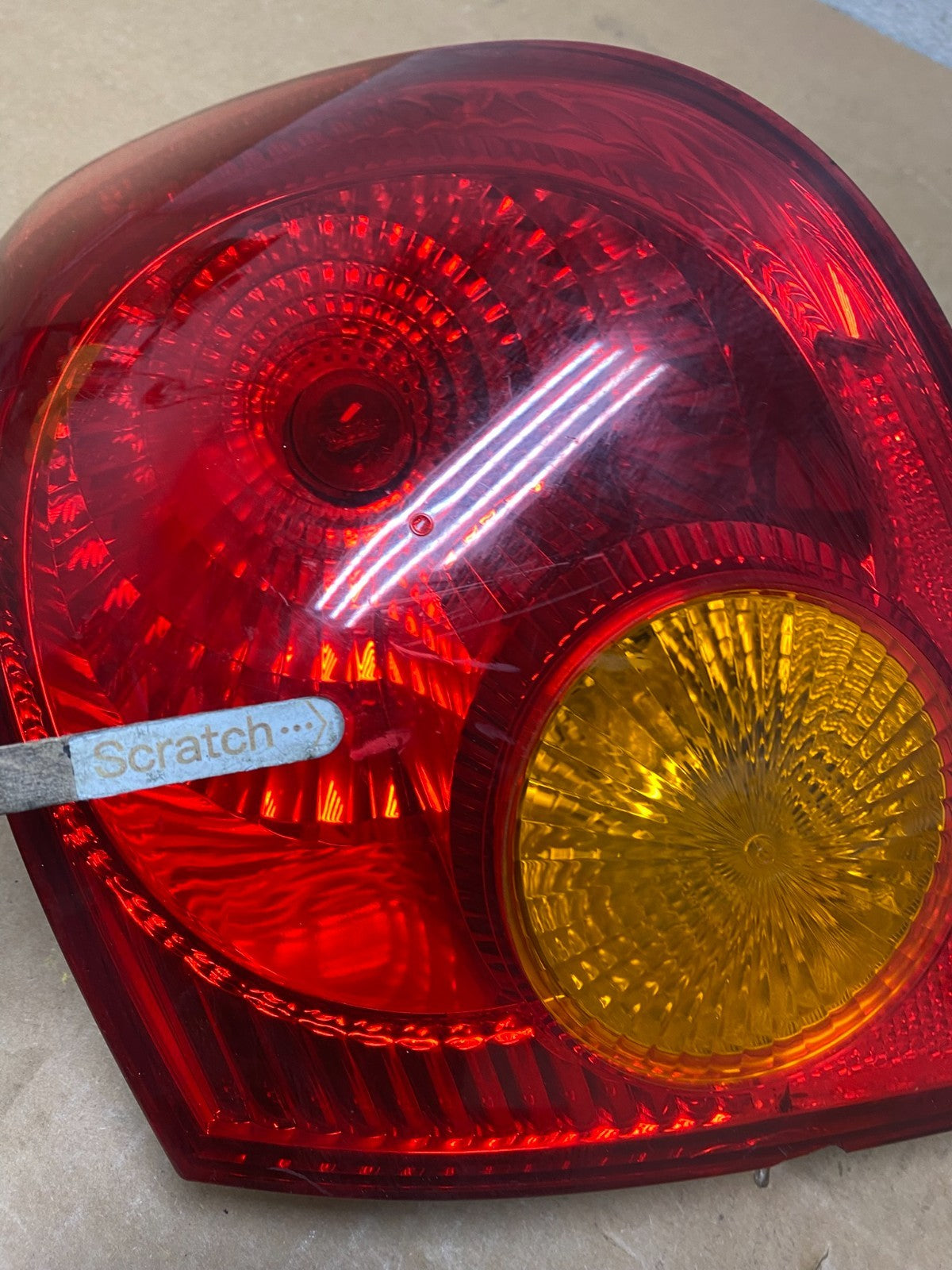 2003 to 2005 Toyota Corolla Right Passenger RH Side Tail Light Oem V4861 DW3