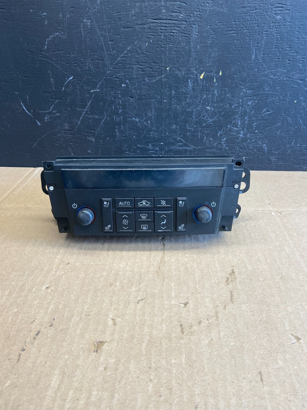 2005 to 2007 Cadillac STS AC Heater Climate Control Panel AB9267 DG0