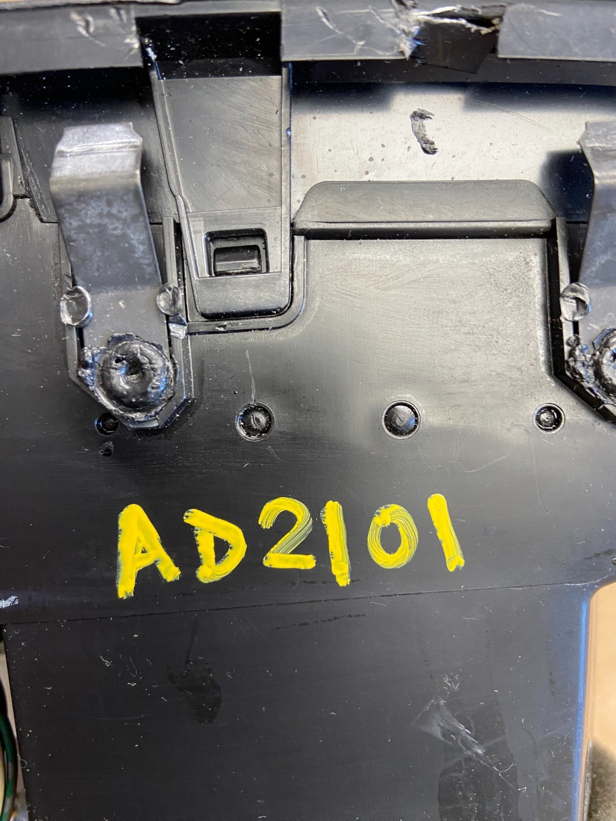 2004 to 2008 Acura TL Front Dash Dashboard AC Center Clock Air Vent AD2101 DG6