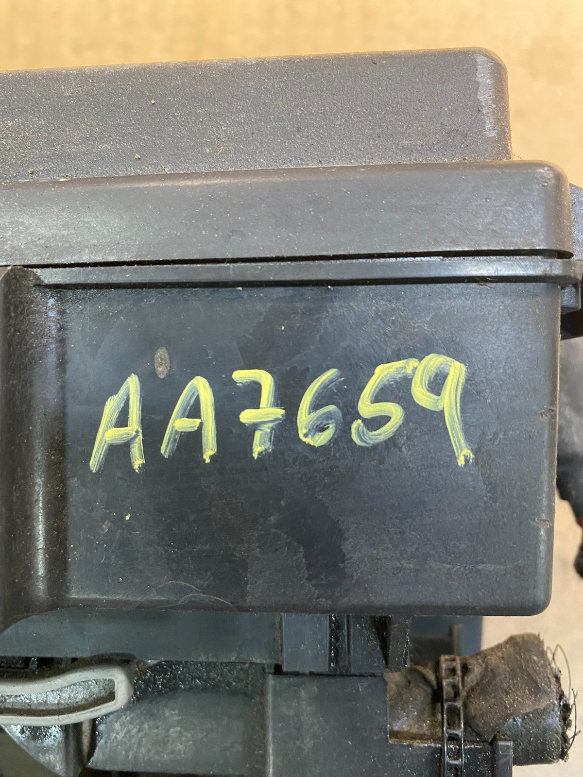 2006 Jeep Grand Cherokee Integrated Power Fuse Box BCM 04692085ab aa7659 DG7