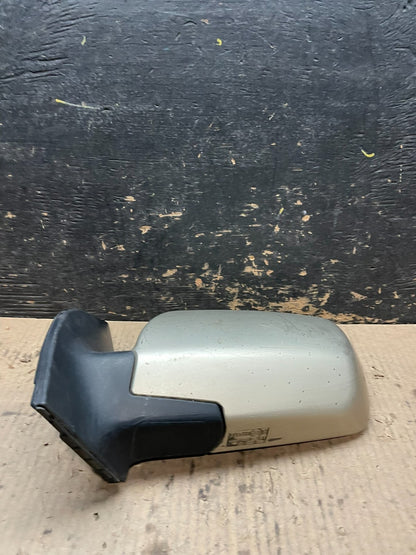 2007-2010 Hyundai Entourage Sedona Left Driver Lh Side Door Mirror Oem Y1573 MS3