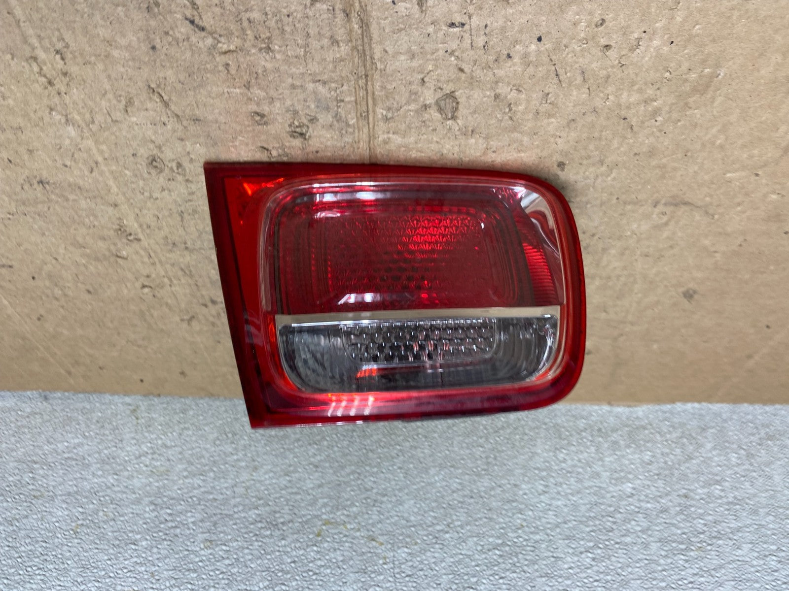 2013-2016 Chevrolet Malibu Left Driver LH Inner Tail Light AA4143 DW0