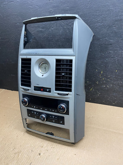 2008-2010 Dodge Grand Caravan Radio Bezel Climate Control Heat AC Heat T4649 DG2
