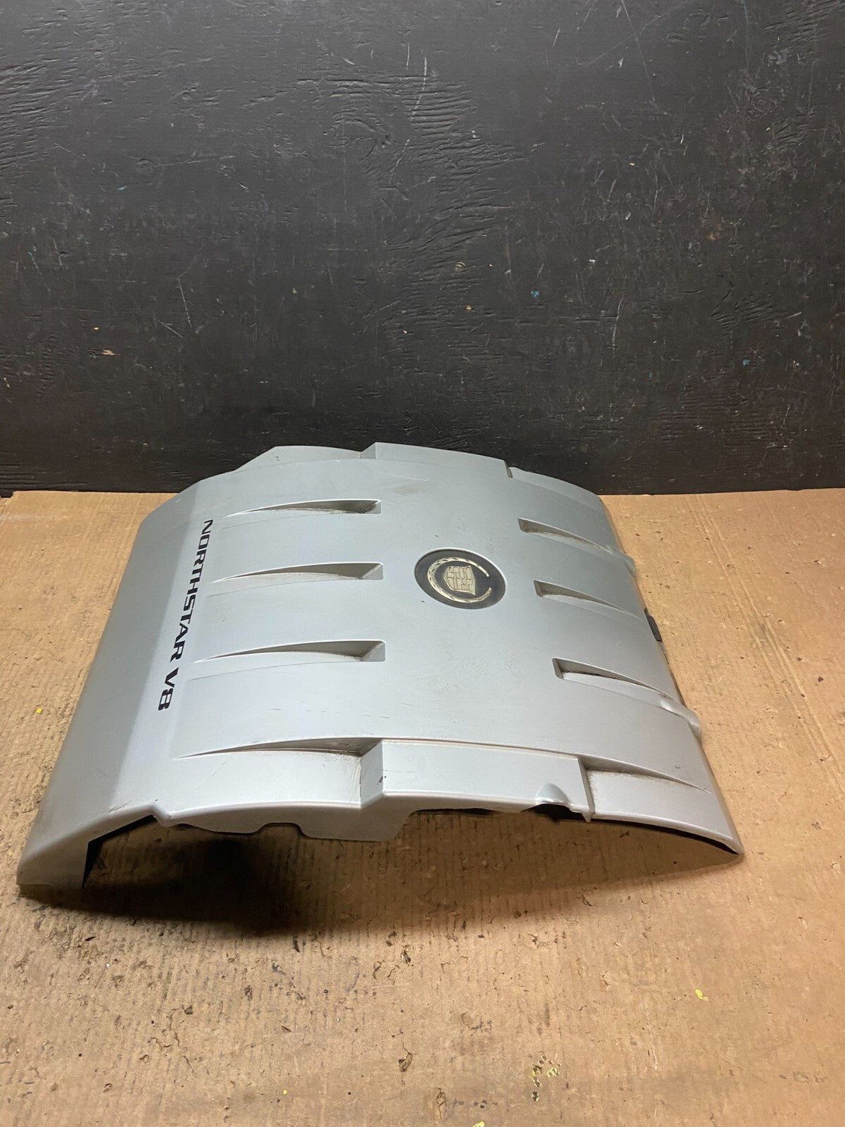 1997 to 2004 Cadillac Deville Seville Northstar Engine Motor Cover H6902 PS3