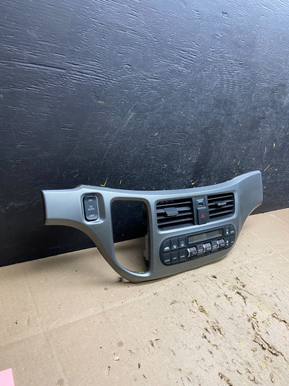 2005 to 2010 Honda Odyssey Radio Climate Control Dash Trim Bezel U5680 DG1