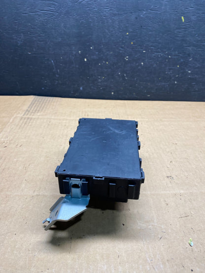 2011 - 2014 Nissan Quest Left Power Sliding Door Control Module N2819 DG4