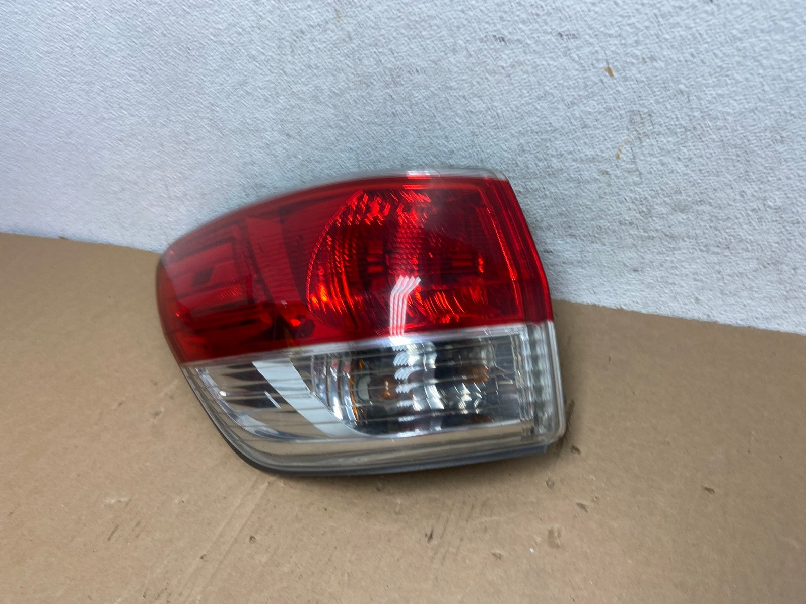2013 to 2016 Nissan Pathfinder Left Driver Lh Side Tail light AD7894 LK1