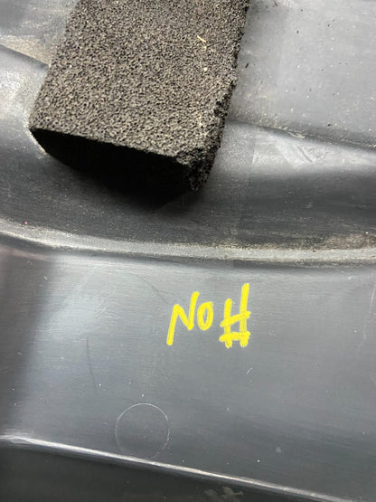 2006 to 2008 Honda Pilot Engine Cover Trim Bezel OEM j1210 DG8
