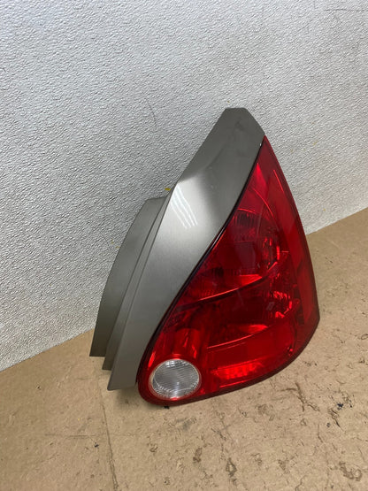 2004 2005 2006 2007 2008 Nissan Maxima Right Passenger Tail Light Oem X2425 DW2