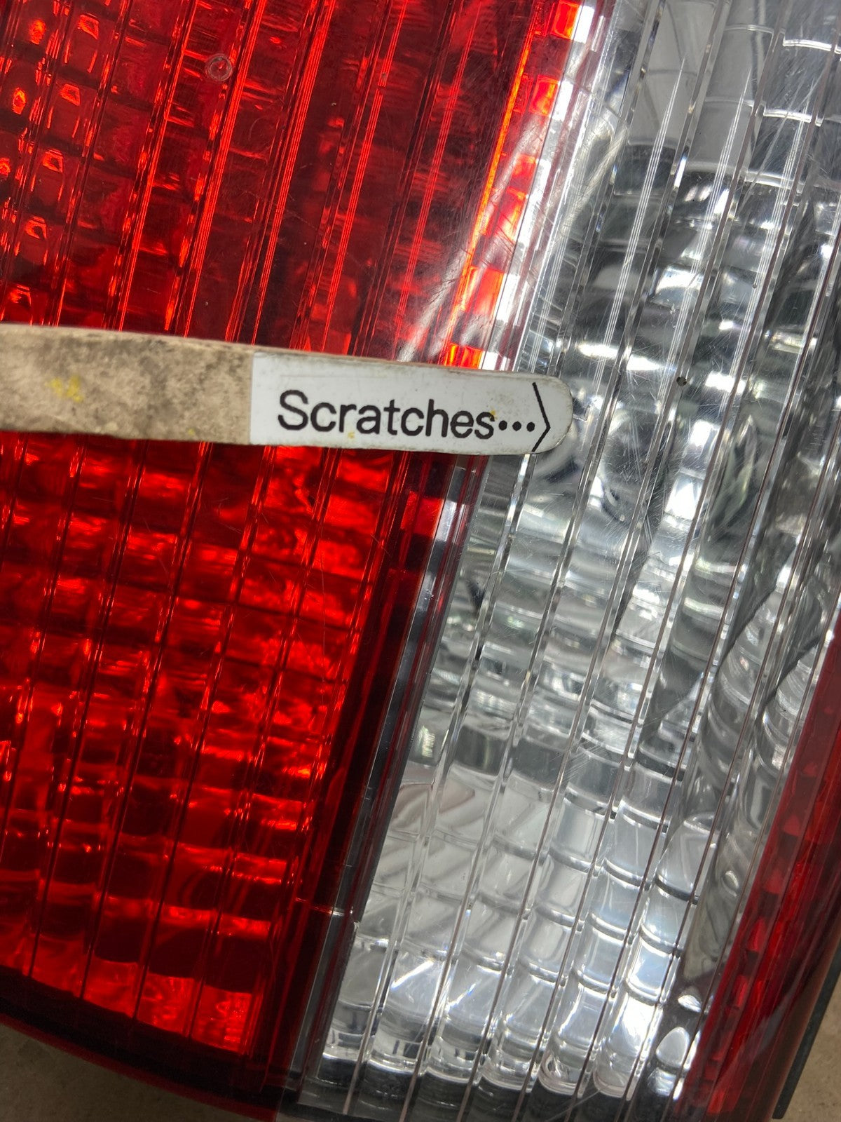 2001 2002 2003 Toyota Sienna Left Driver Lh Side Inner Tail Light AB1317 LK3