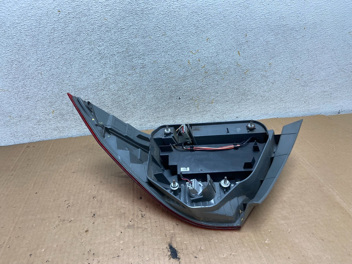 2006 - 2007 Honda Accord Left Driver Lh Side Tail light AI8826 LK7