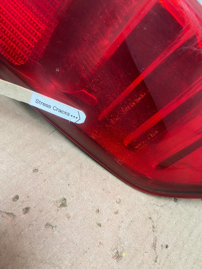 2005 to 2014 Nissan Frontier Left Driver LH Side Tail light Oem AA0539 DW4