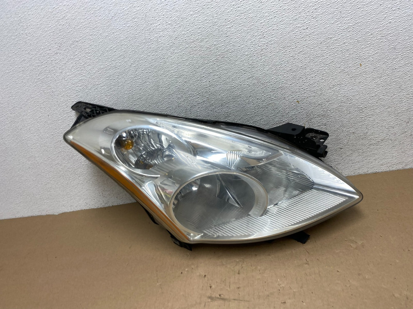 Sedan 2010 2011 2012 Nissan Altima Headlight Right Passenger Rh AG3428 DW0