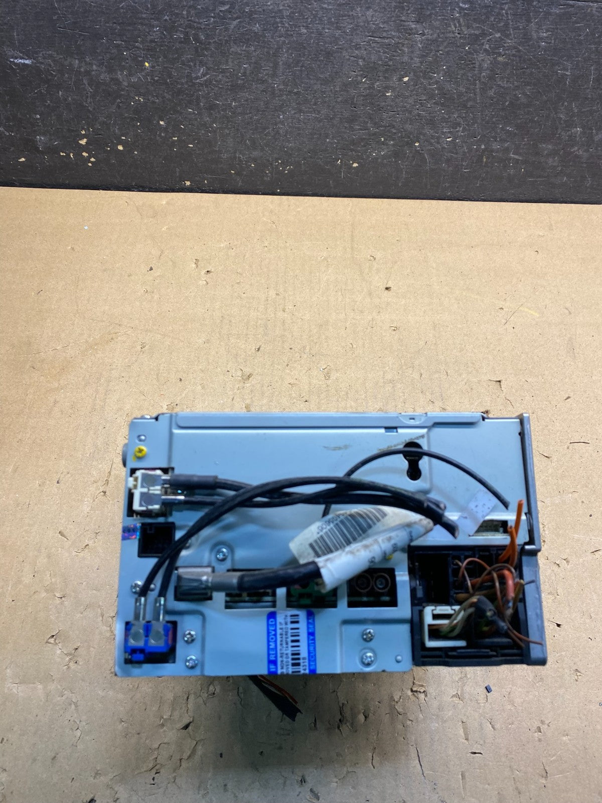 2010-2011 Mercedes W212 E350 E550 Stereo CD Changer Radio A2129002812 ad1686 DG2