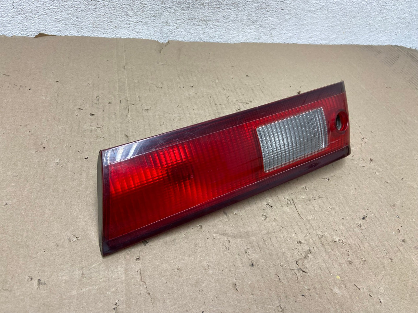 1997 1998 1999 Toyota Camry Tail Light Inner Right Passenger AG6931 LK2