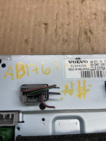 2011-2013 Volvo S60 Gps Navigation Display Screen Monitor OEM AB1761 DG5