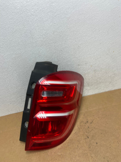 2016 to 2017 Chevrolet Equinox Right Passenger RH Side Tail Light AD4721 LK2